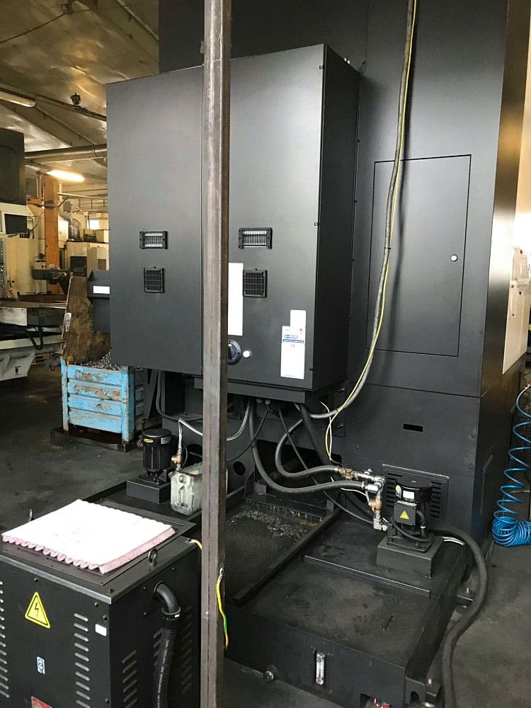 Usado Hyundai wia LV800R - Centros de mecanizado vertical CNC - 2016