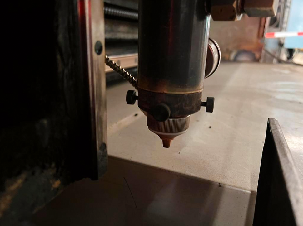 Usado Mazak Nuevo Turbo X48 campeón - Corte por láser - 2001