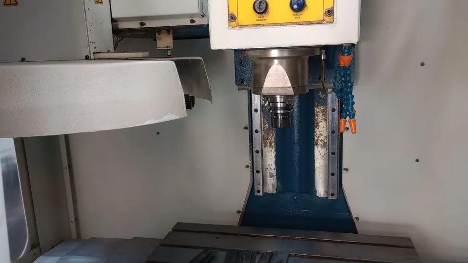 Gebruikt Romi D 560 I Verticaal Bewerkingscentrum
