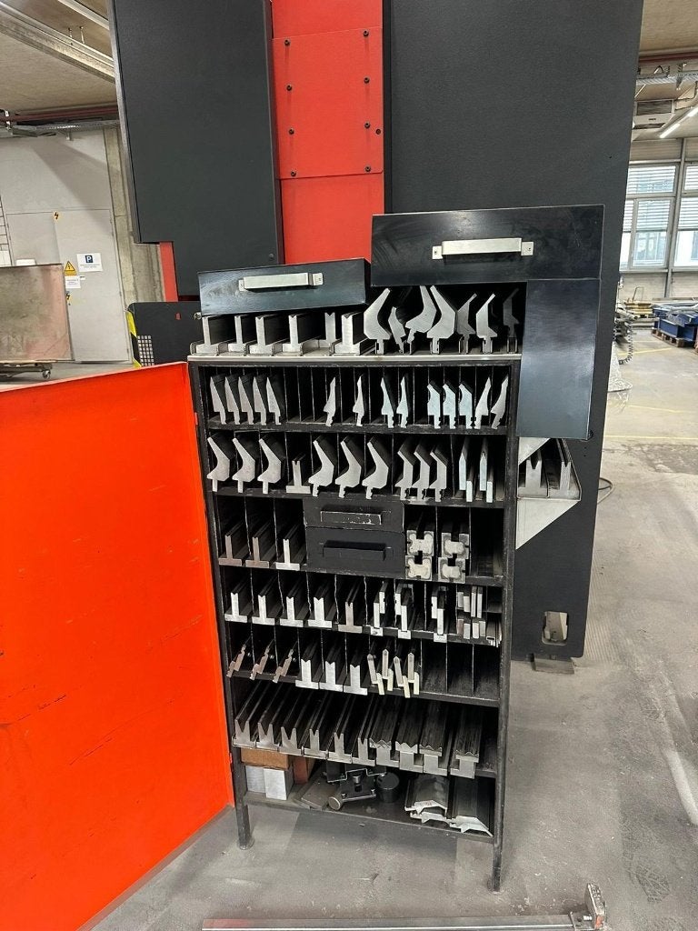 Used Amada Promecam HFB 1253 I Press Brake I 1997