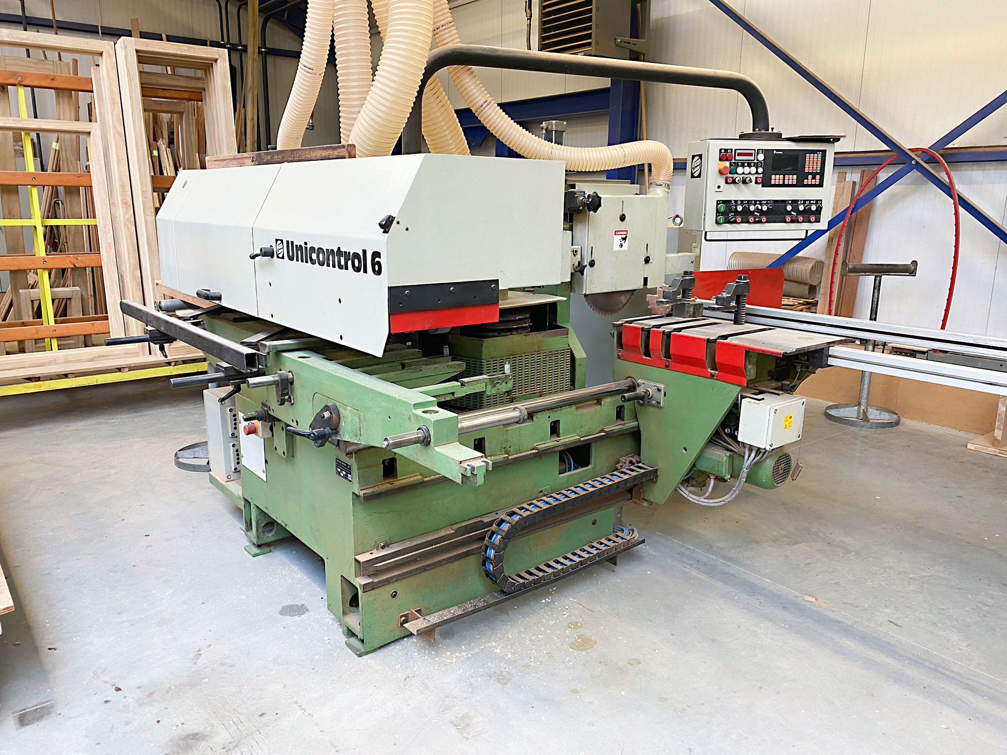 Usado Weinig Unicontrol 6 - Cepilladoras de cuatro caras - 1993