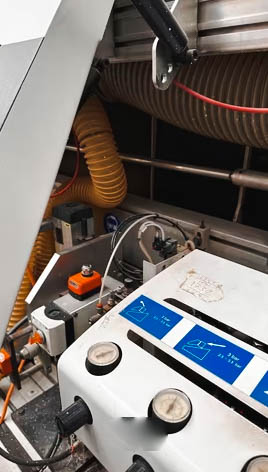 Usado Biesse Artech Akron 650 - Biselado - 2008