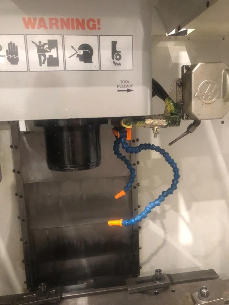 Gebruikt Haas VF-2 DHE I Verticale Bewerking Centrum