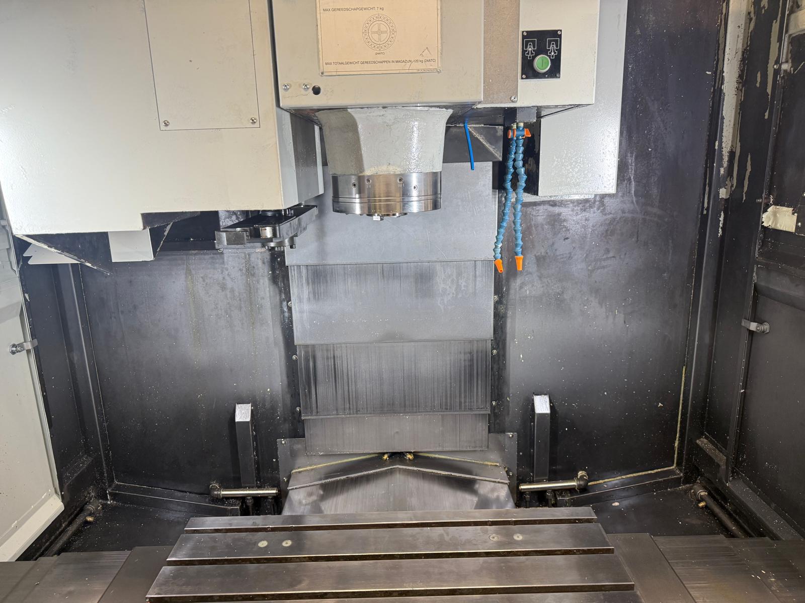 Used Bridgeport VMC610 XP3 I Vertical Machining Center I 2005