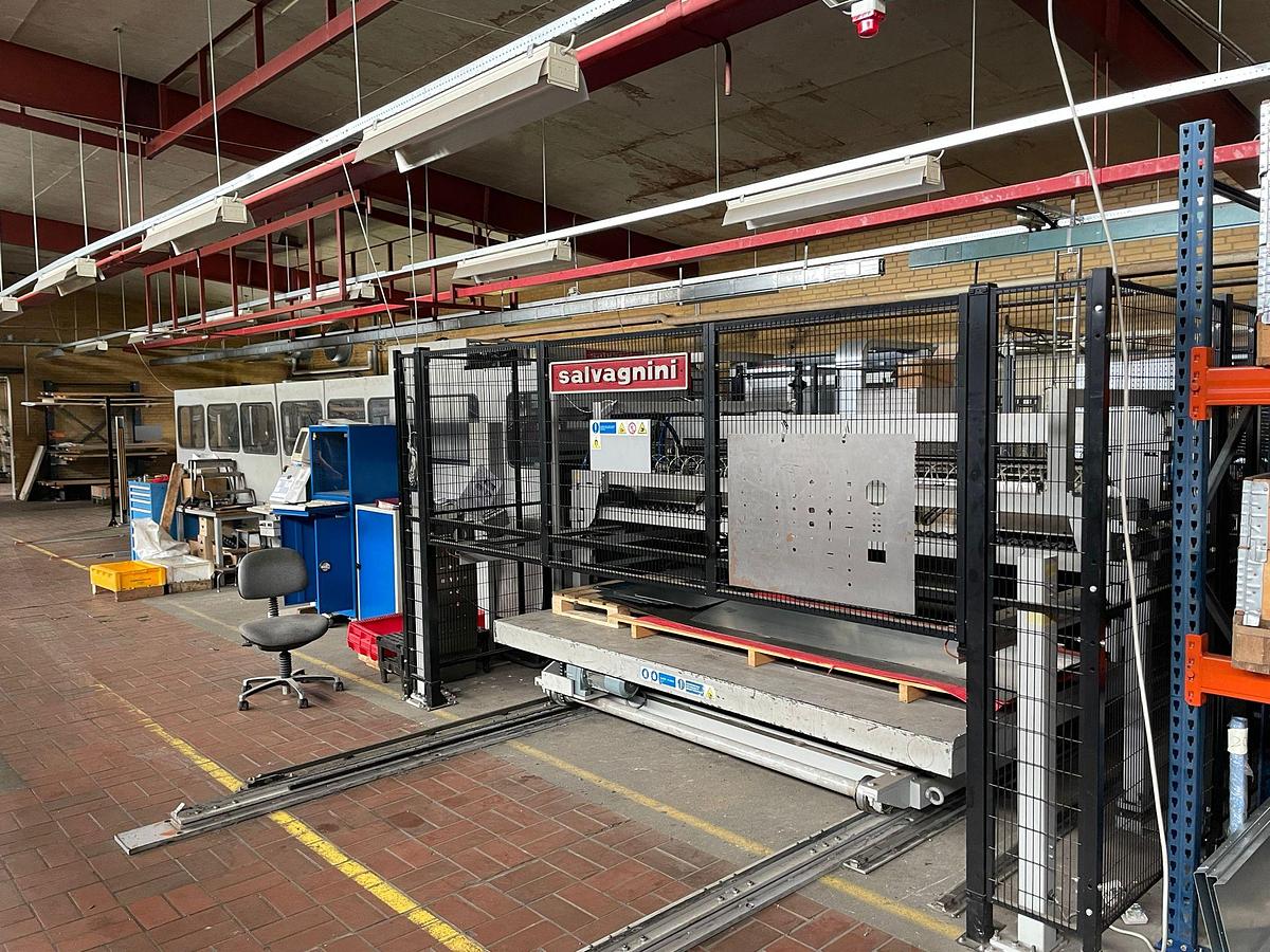 Used Salvagnini S4 I Punching-Shearing Machine