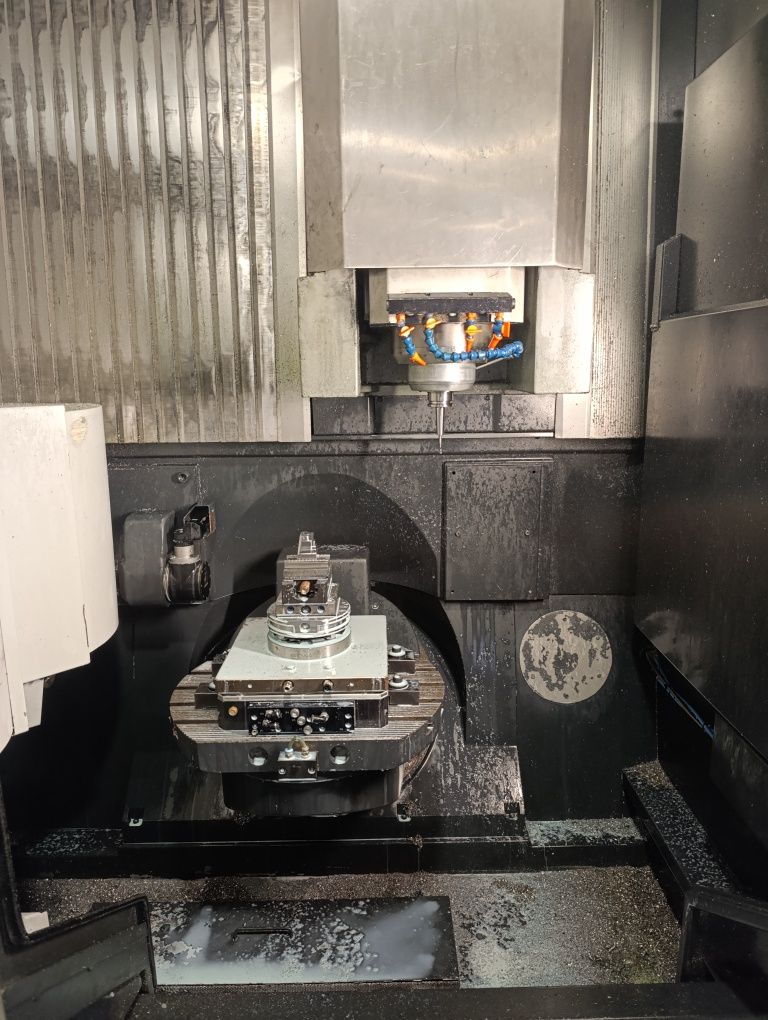 Used Deckel Maho DMU 50V I Vertical Machining Center