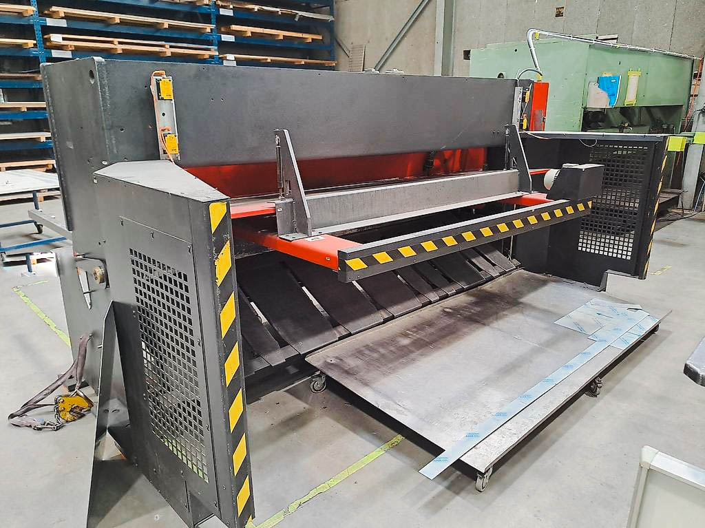 Used Amada GS 630 I Guillotine Shear I 2002