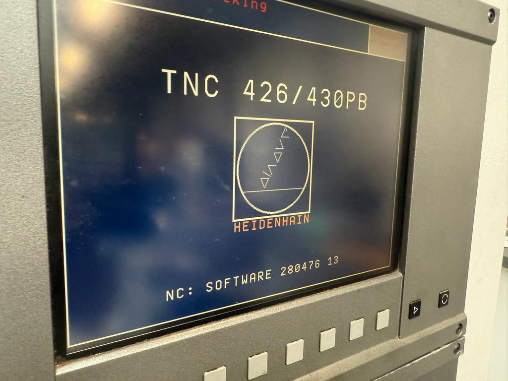 Used Bridgeport VMC 1000 XP I Vertical Machining Center I 2002