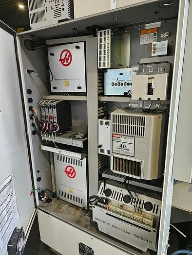 Gebruikt Haas VF 2 I Verticaal Bewerkingscentrum