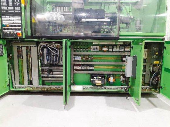 Gebruikt Engel ES 500/110 HL-Victory I Injection Moulding I 2000