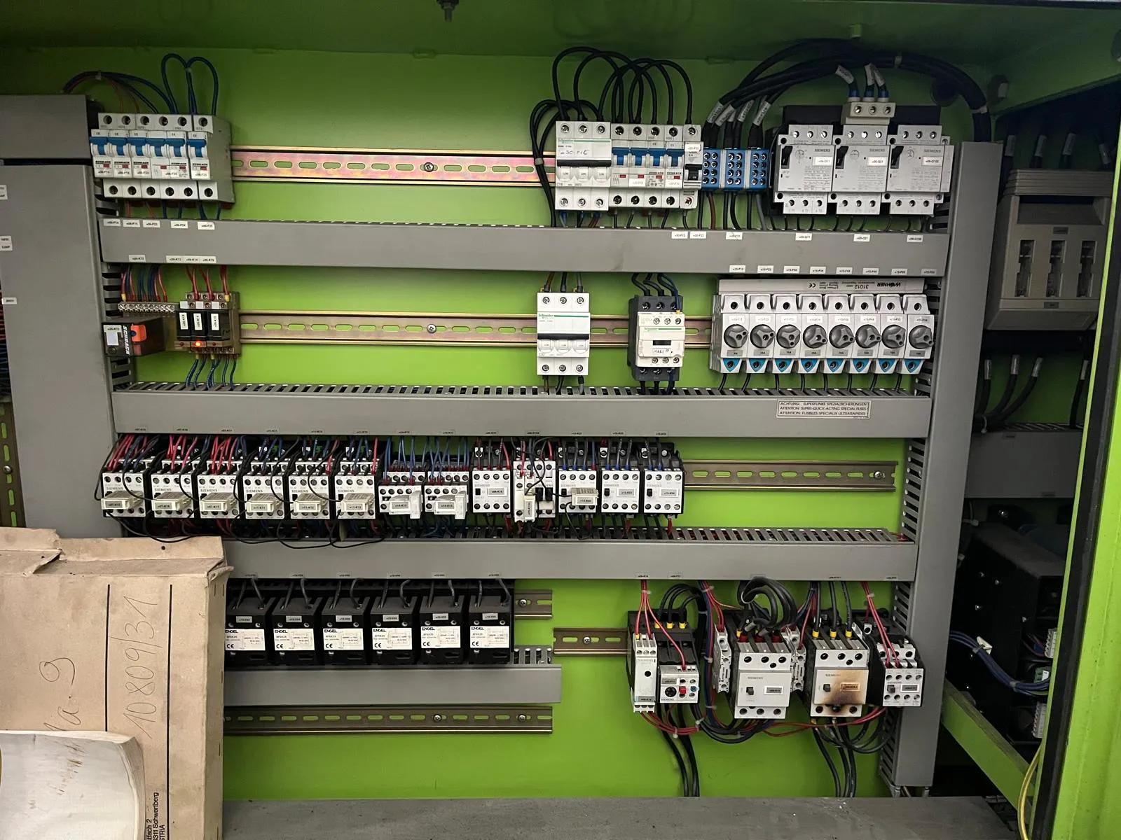 Gebruikt Engel ES 750/175 HL-V I Spuitgieten