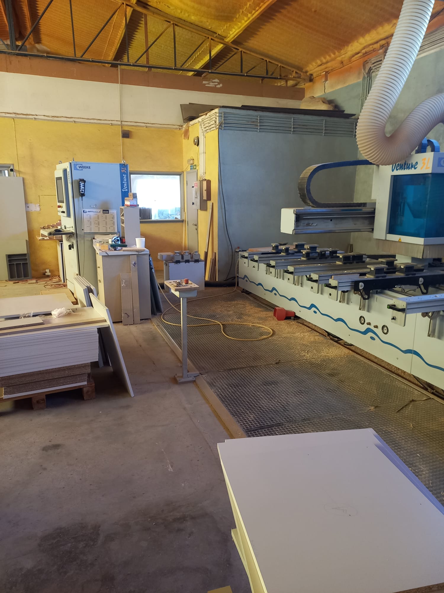 Used Weeke Optimat BHC Venture 3 L I CNC Machining Center I 2006