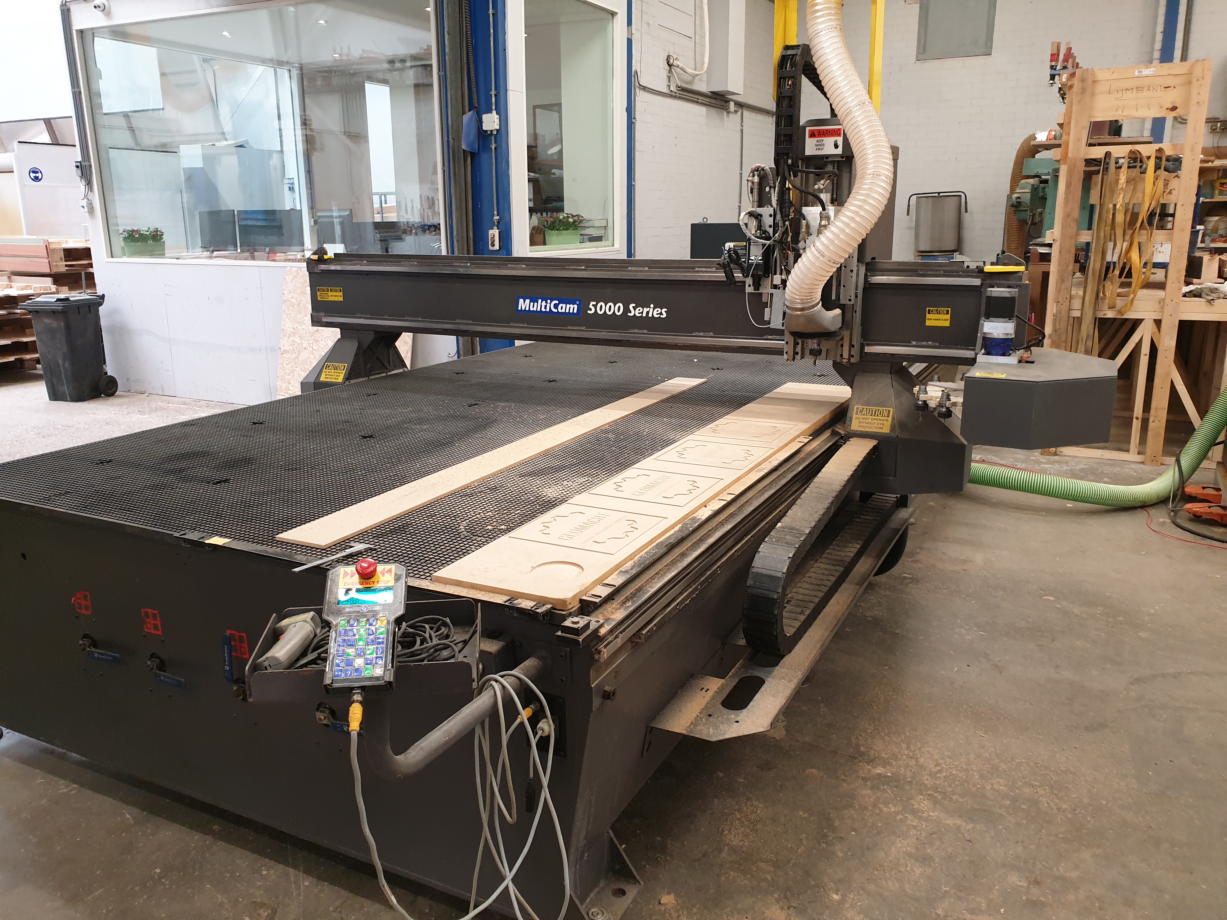 Usado SERIE MULTICAM 5000 - Router CNC