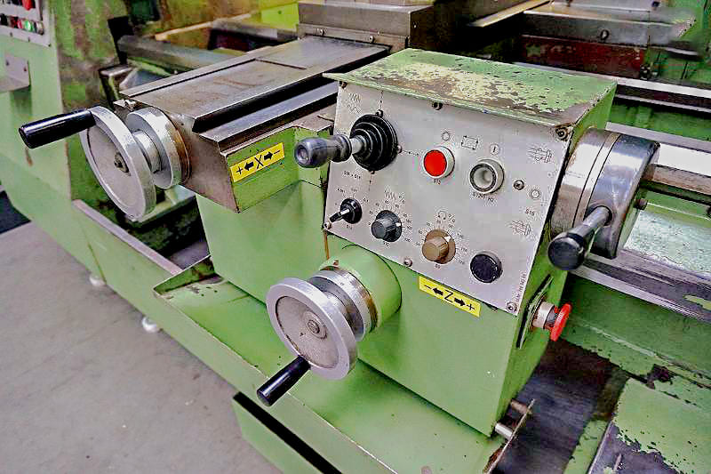 Gebruikt Voest Alpine Steinel W570E - Universele cyclusdraaibank - 1990