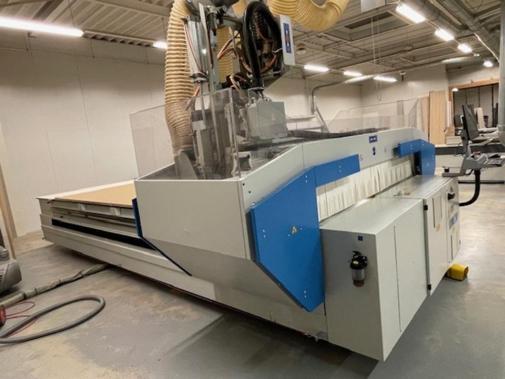 Used Masterwood MW 21.38K I Nesting Machine I 2016