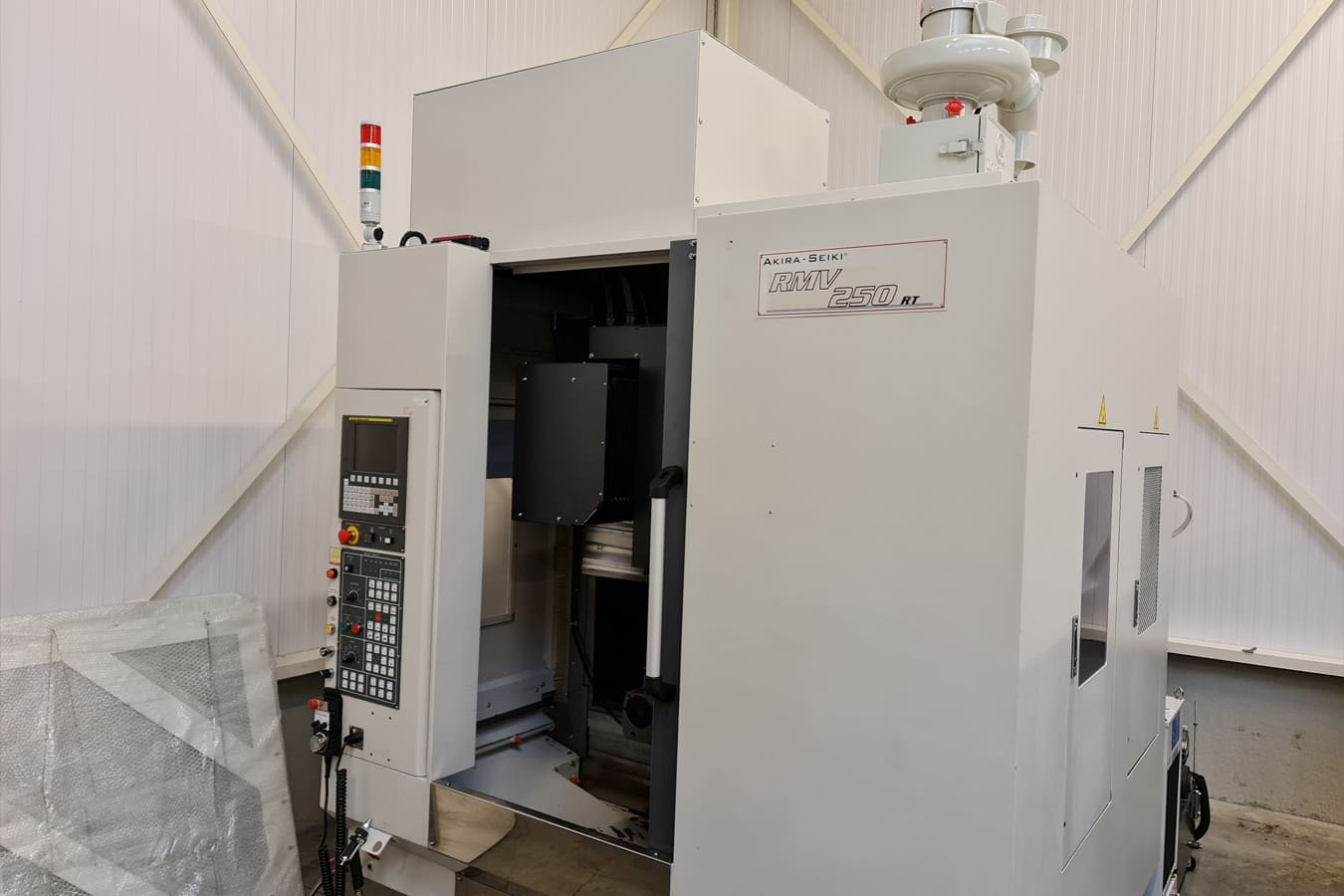 Usado 2016 AKIRA SEIKI RMV 250 RT