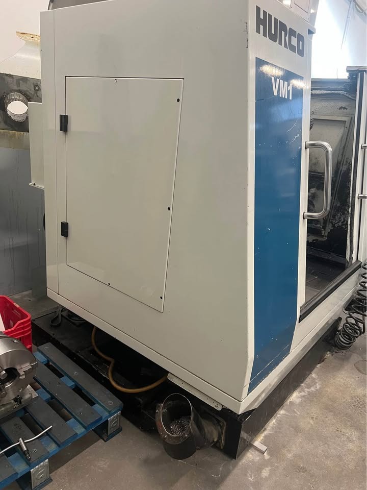 Used Hurco VM1 I Vertical Machining Center I 2004
