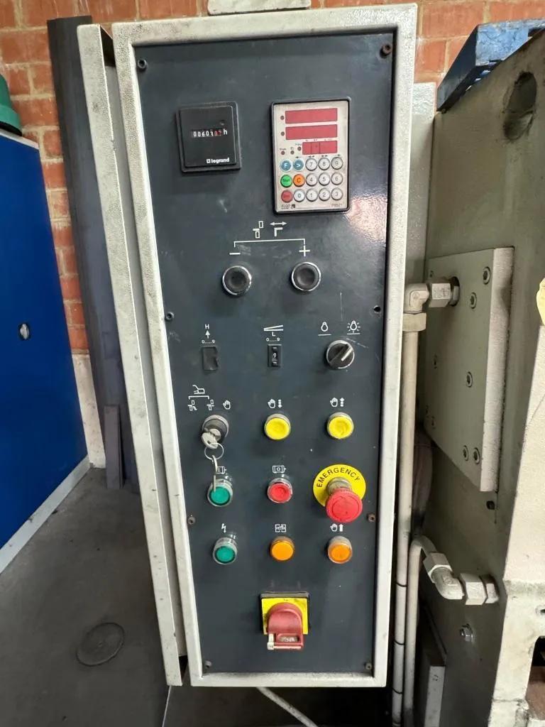 Gebruikt Baykal HGL 2600 x 8 I Hydraulische Schaar