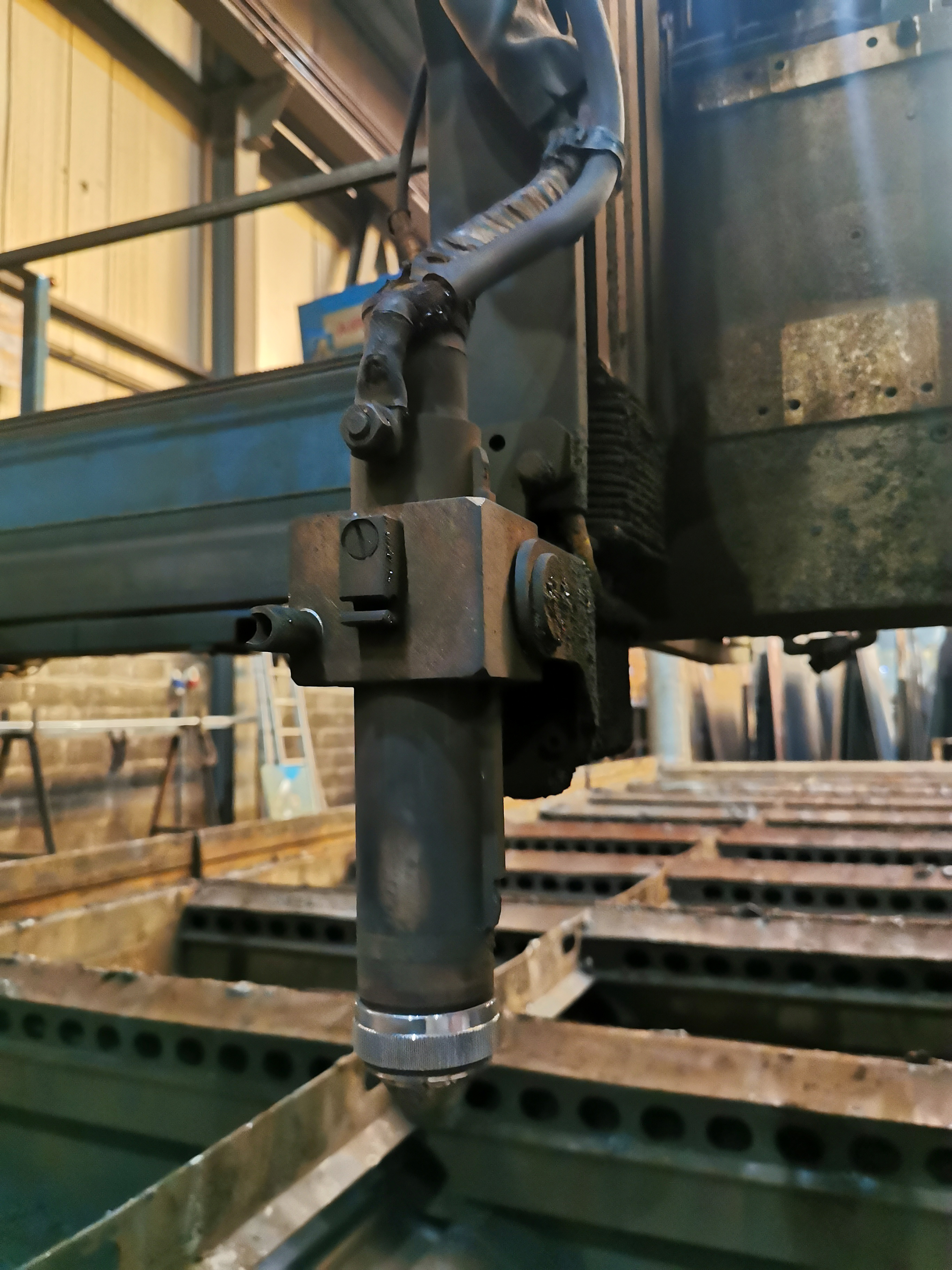 Used Oxytome.B 40E - Plasma Cutting - 2001