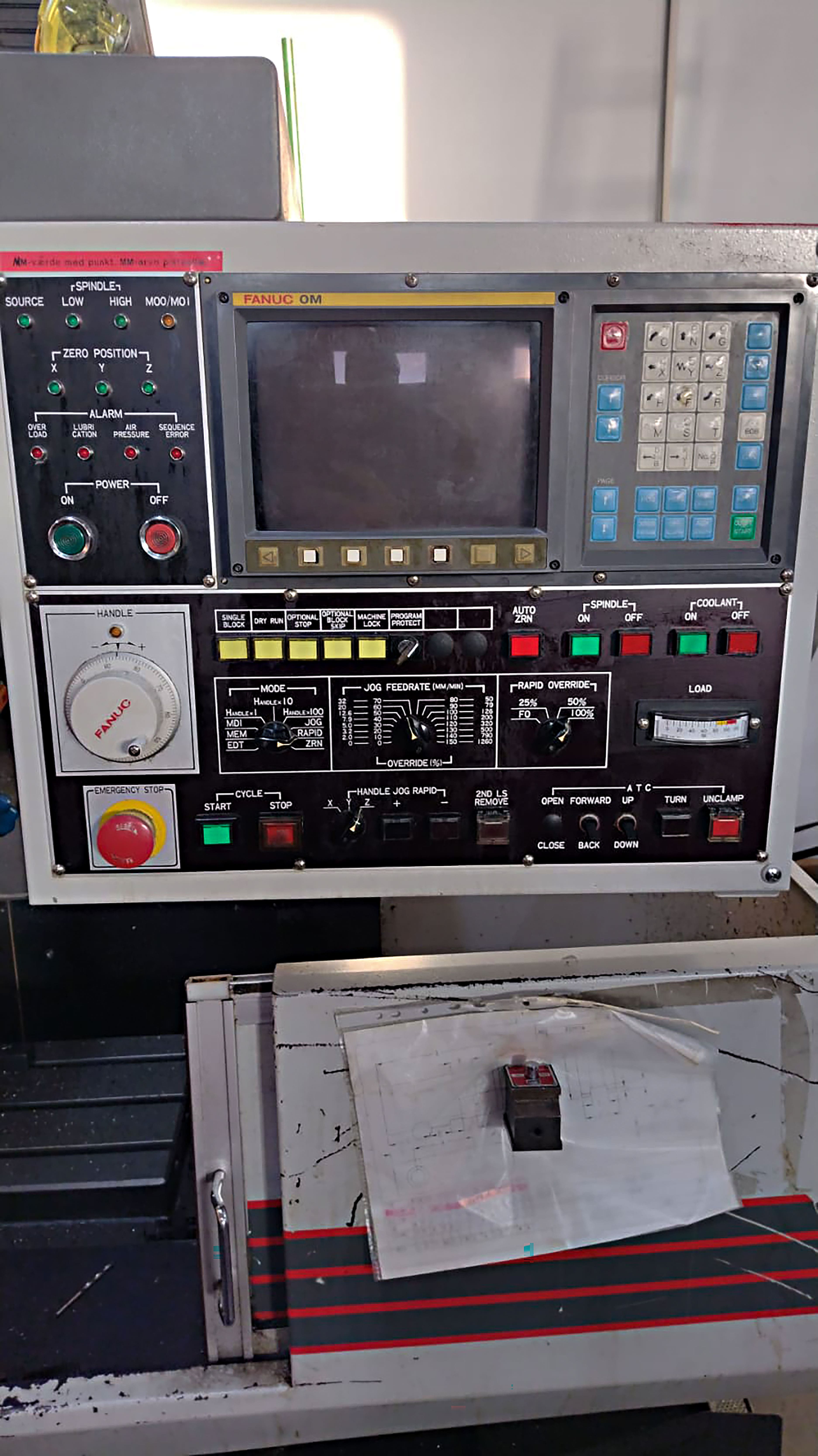 Gebruikt Kira KV 3MC - Verticale Bewerkingscentra