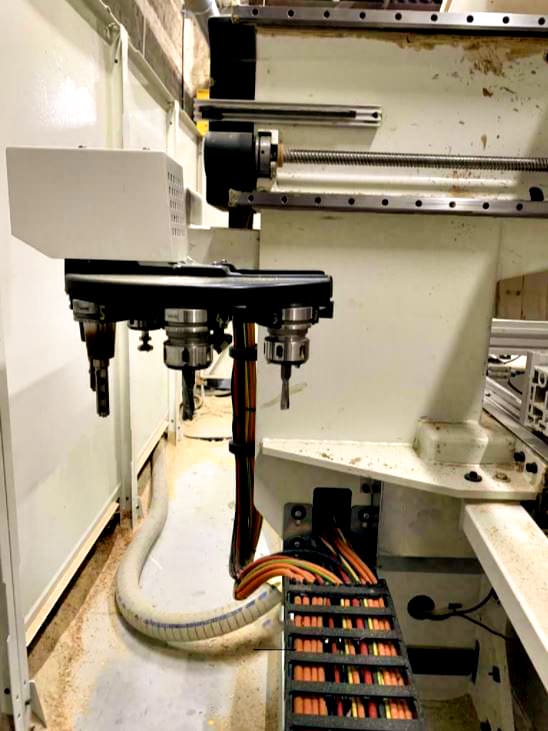 Usado SCM tech z2 - Centro de mecanizado CNC - 2010