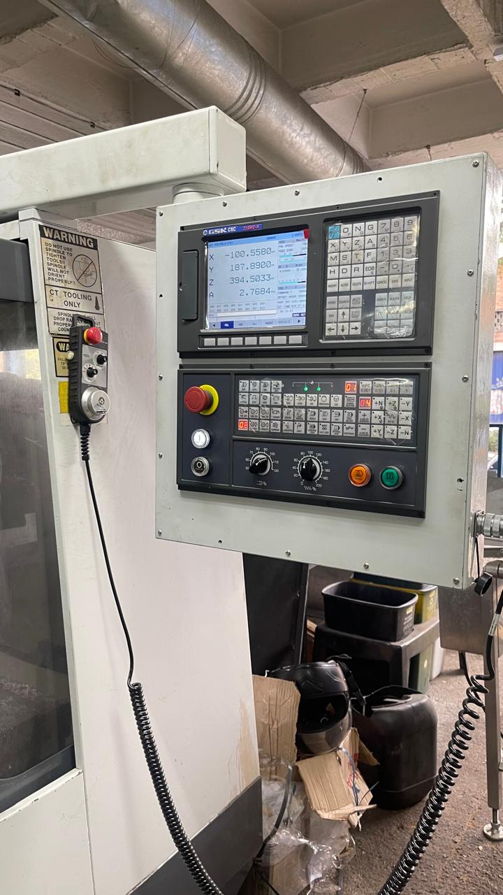 Used Haas VF1 I Vertical Machining Center