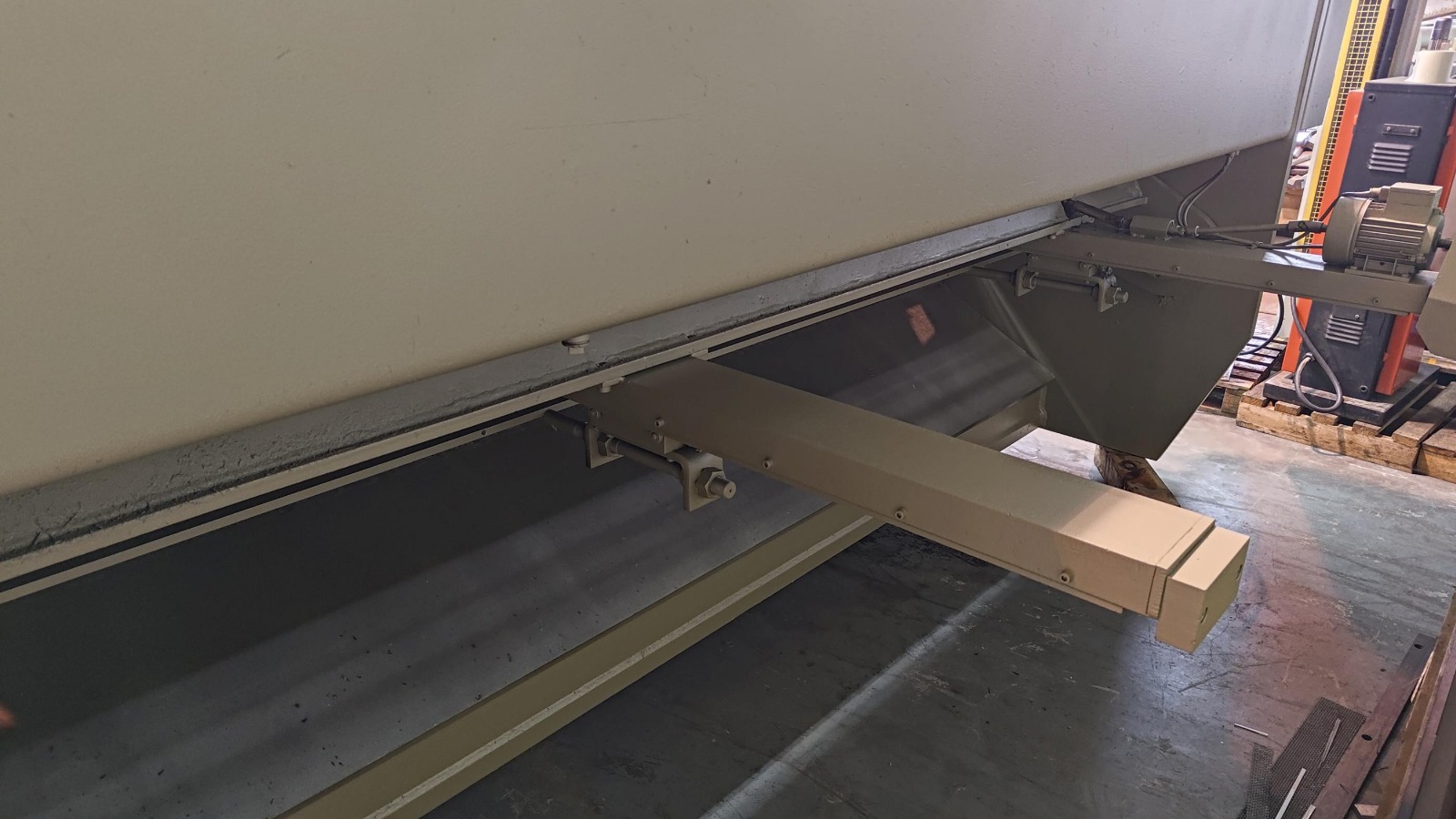 Used Darley GS 3000X10 I Hydraulic Shear I 1979