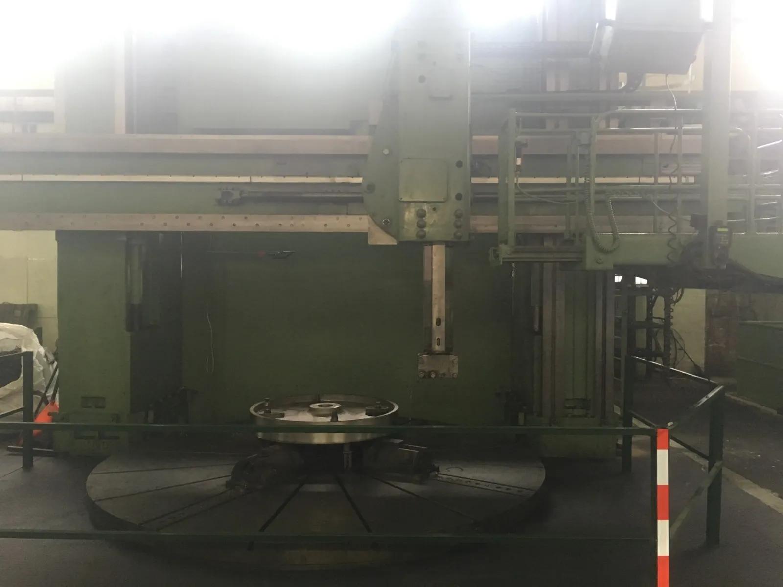 Usado Torno Vertical CNC Schiess de 4000 mm