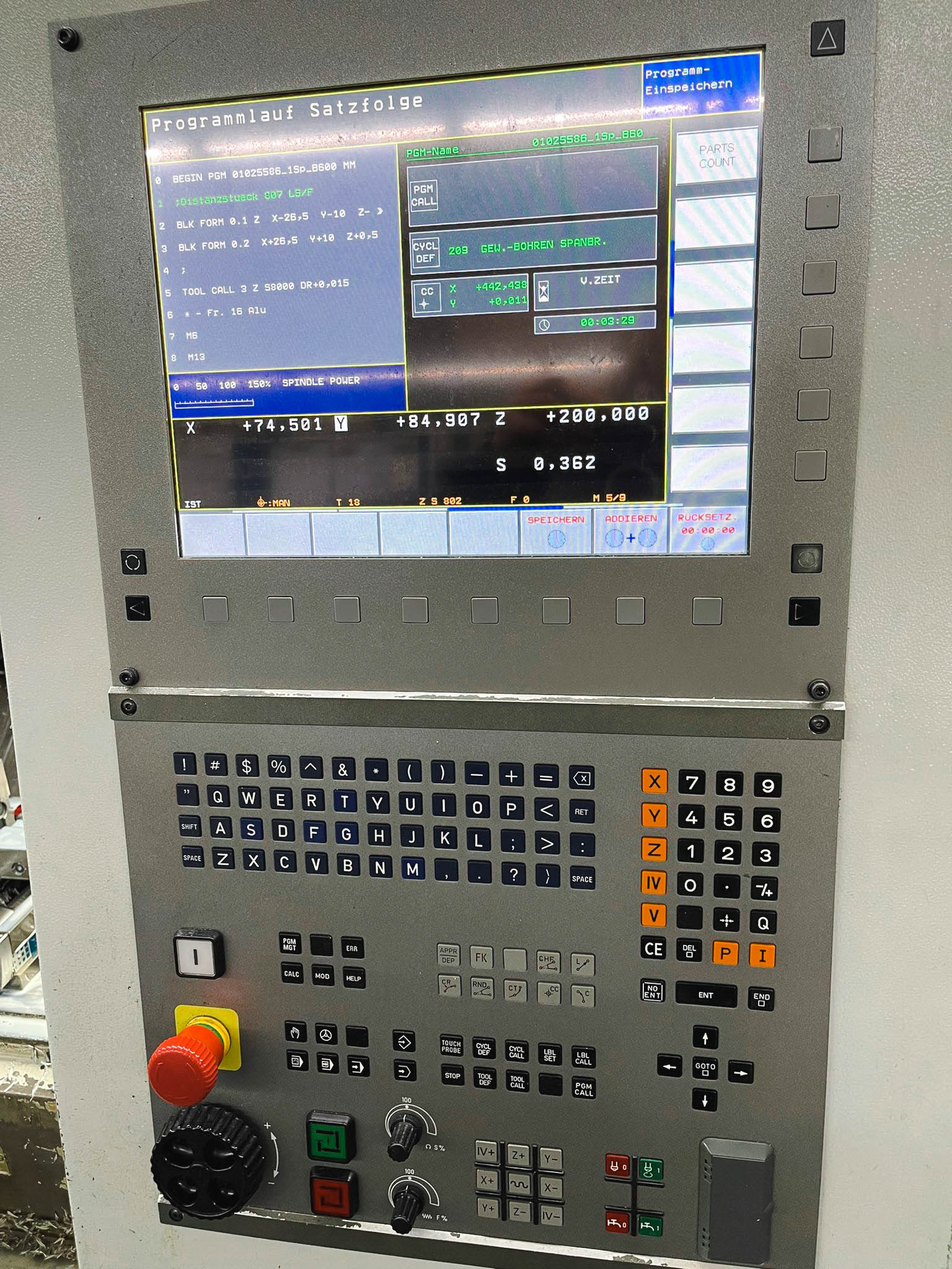 Used Bridgeport VMC 600/22 I Vertical Machining Center I 2003/2004