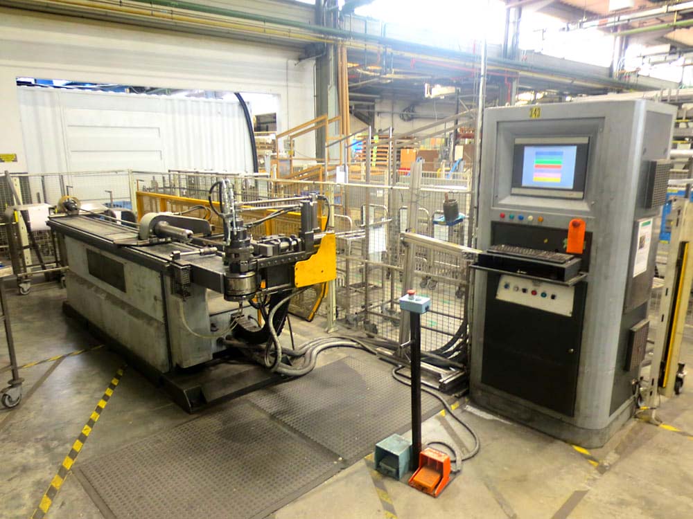 Usado Macri Profast 35 CN3 - Máquina de Doblado - 2005