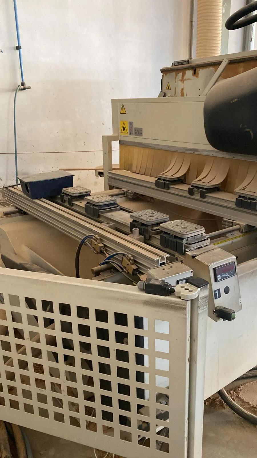 Usado Centro de mecanizado CNC Morbidelli Author 600 KXL I 2001