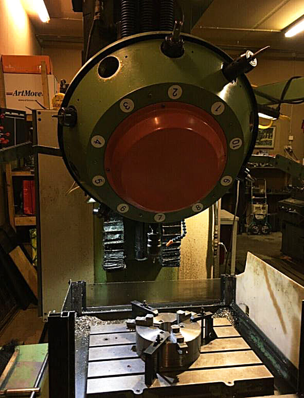 Gebruikt Fanuc Tape CENTER MODEL D - CNC Verticale Bewerkingscentra - 1982