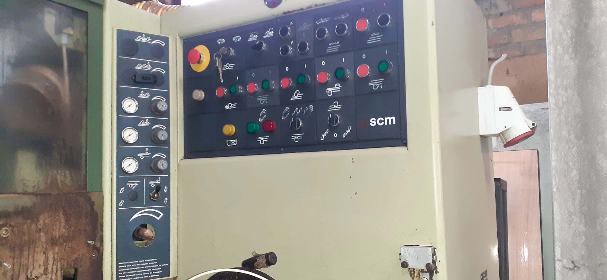 Gebruikt SCM Superset 23 - Molder - 1992