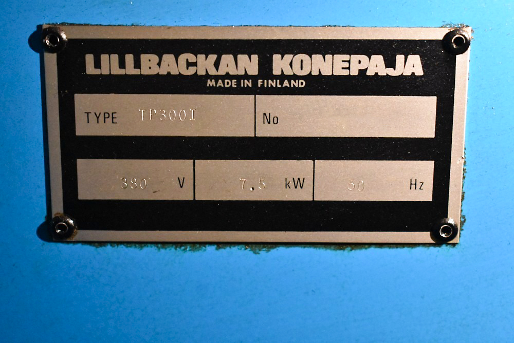 Usado Finn-Power TP 300 - Máquina de Perforación - 1986