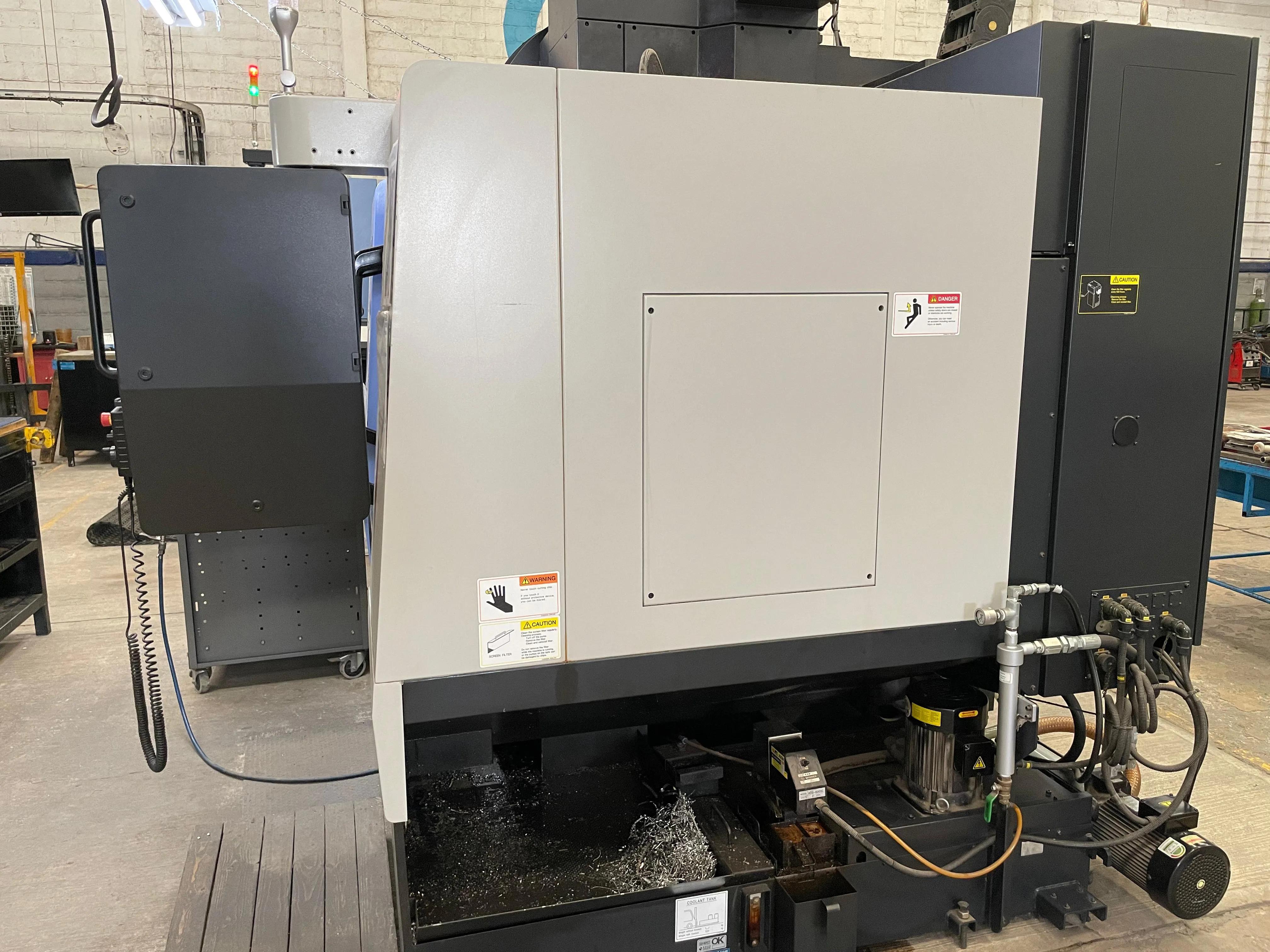 Gebruikt Doosan DNM 4500 I Verticaal Bewerkingscentrum