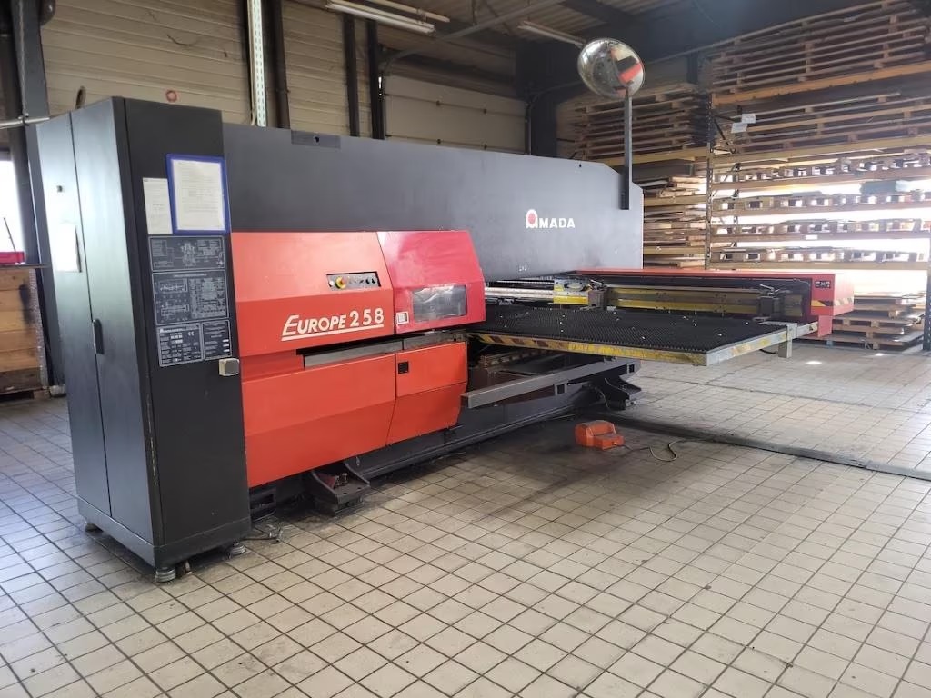 Used Amada Europe 258 I Punching Machine I 2000