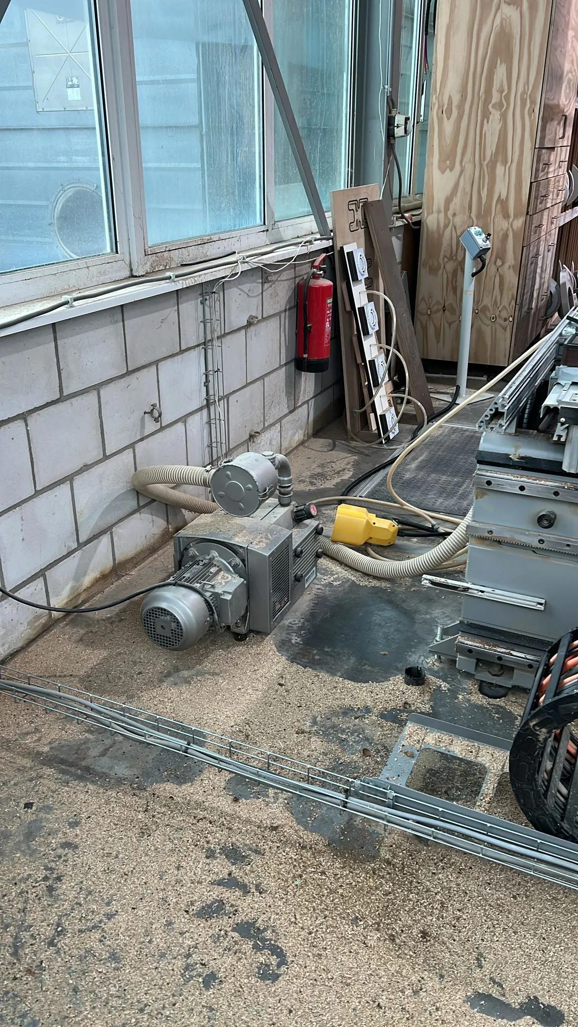 Gebruikt Biesse Rover A3.30 I CNC Bewerking Centrum