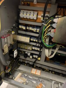 Used Deckel Maho DMU 80 T I Vertical Machining Center I 1997