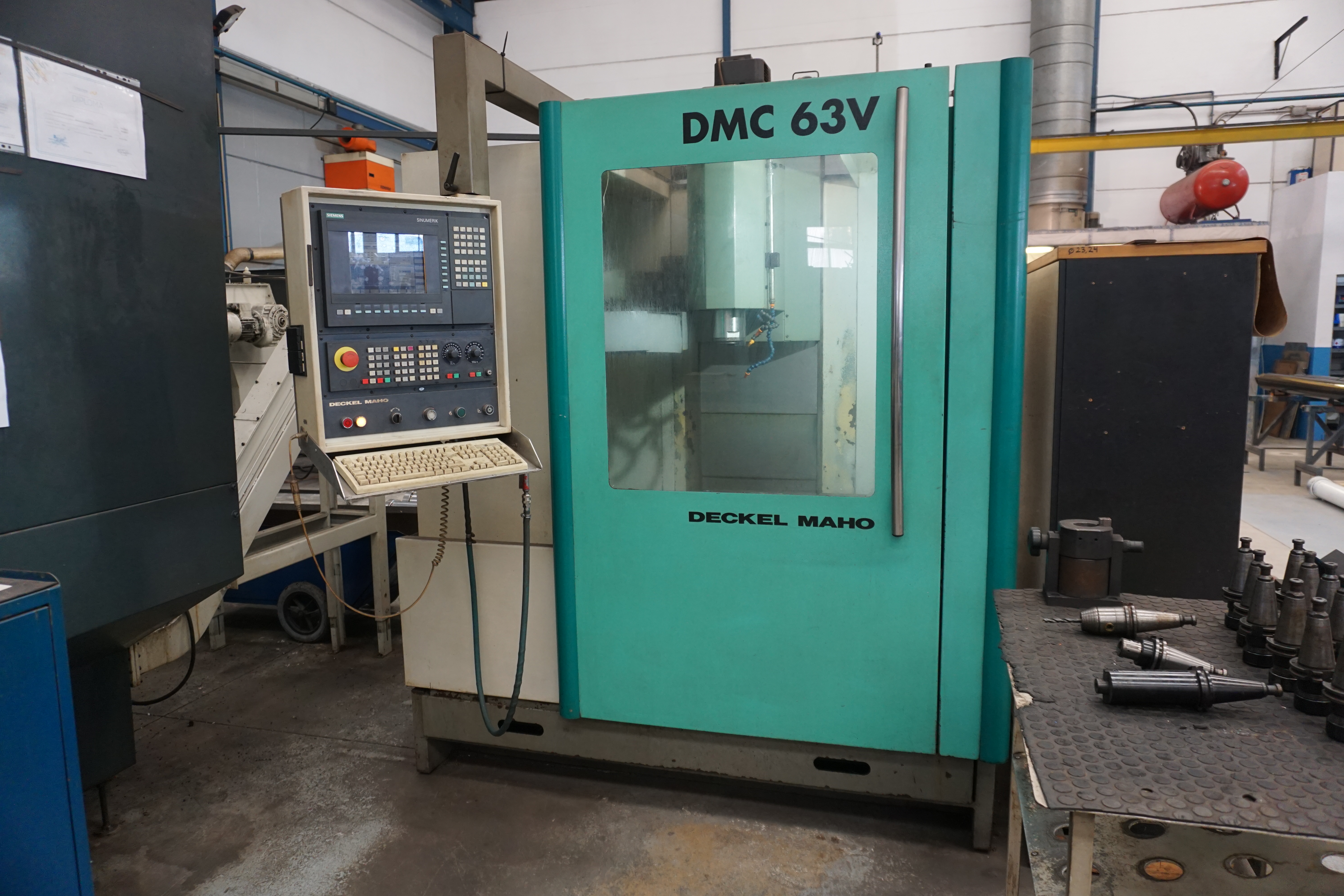 Used Deckel Maho DMC 63V I Vertical Machining Center I 1997