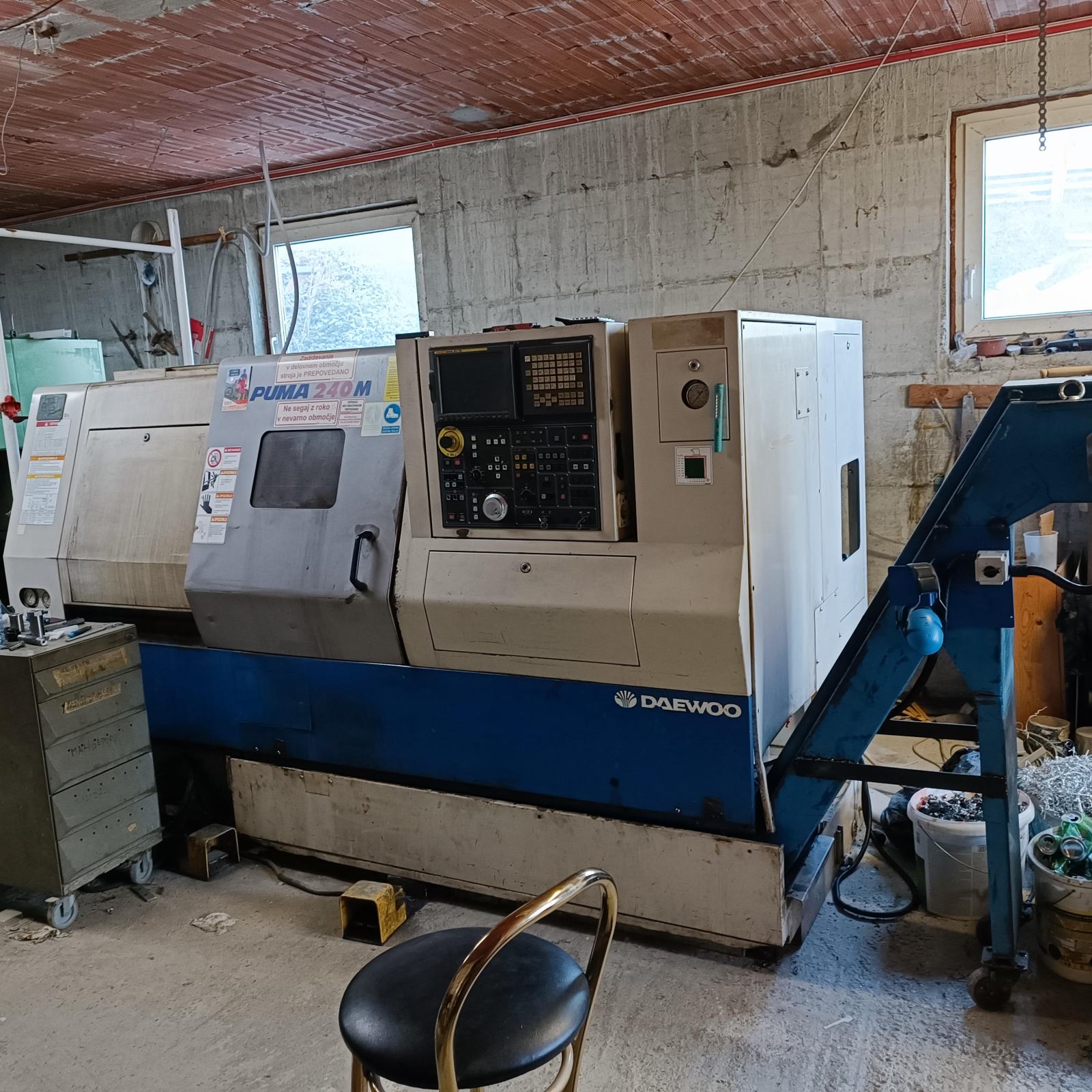 Used Daewoo Puma 240M I CNC Lathe I 2004