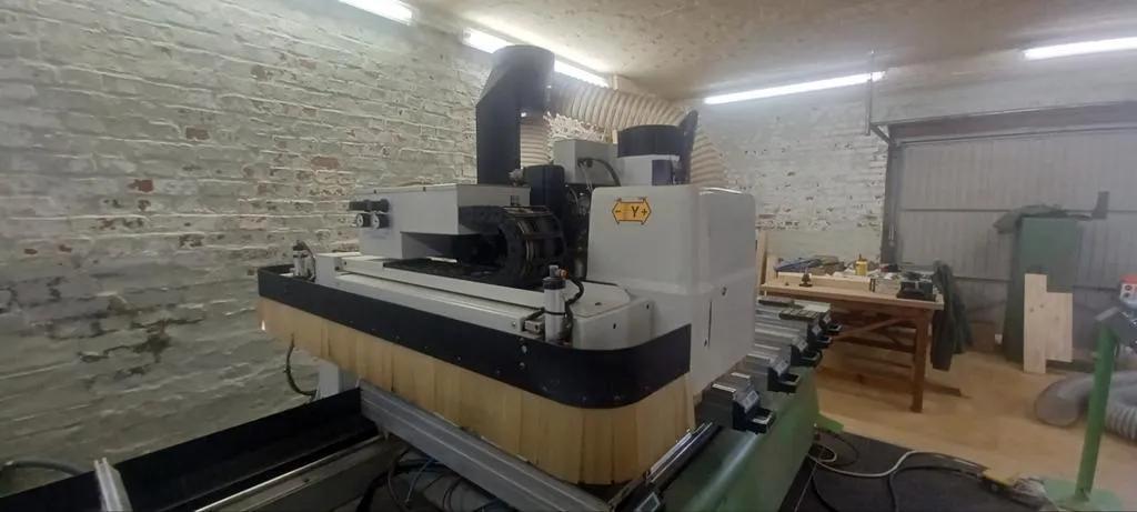 Gebruikt Biesse Rover 20 I CNC Bewerking Centrum