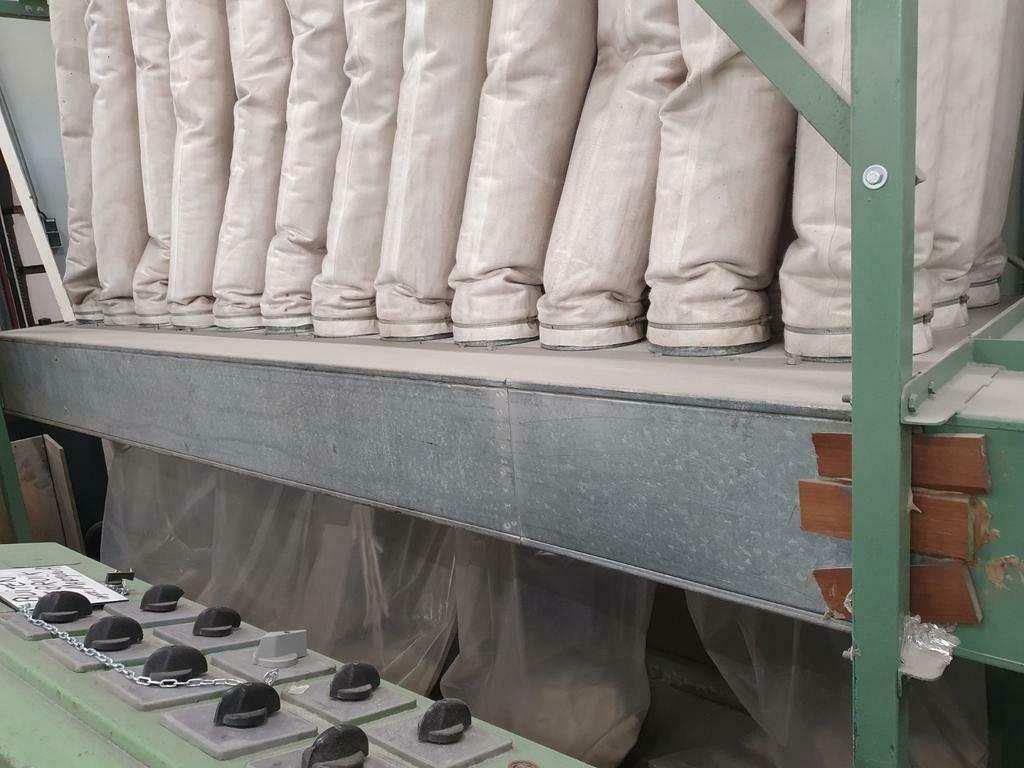 Gebruikt CELASCHI Dubbelzijdig