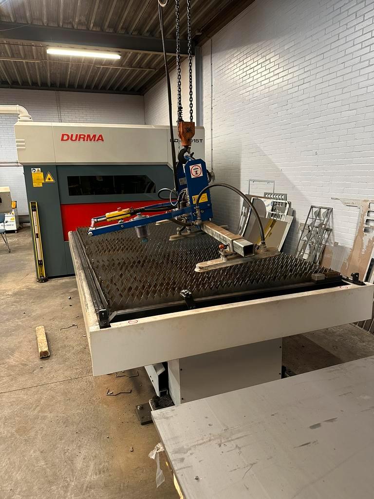 Used Durma HD-F 3015T + AD-S 40220 (DUO package) I Laser Cutting + Press Brake I 2020 & 2018