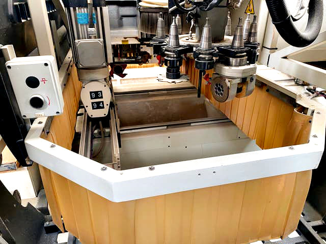 Used Morbidelli Author 600 KL - CNC Machining center  - 2002