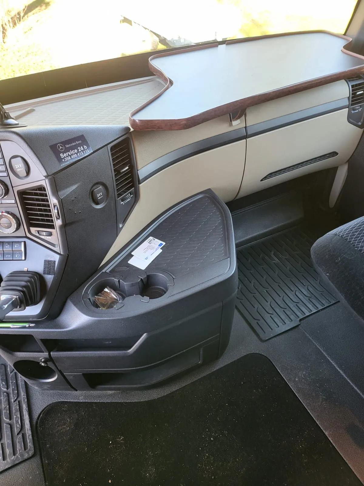 Gebruikt Mercedes-Benz Actros 2545 I Truck