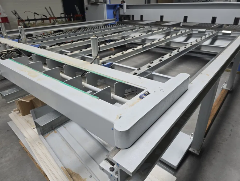 Used Holzma HPP 250 43/43 I Beam Saw I 2009