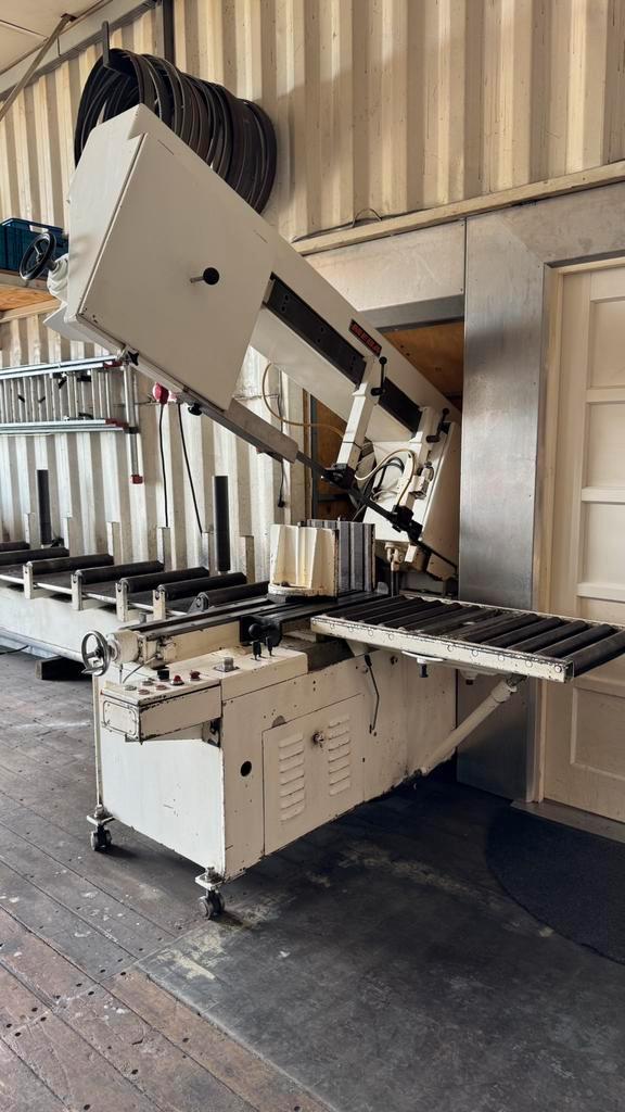 Used MEBA 900x435 I  Band Saw