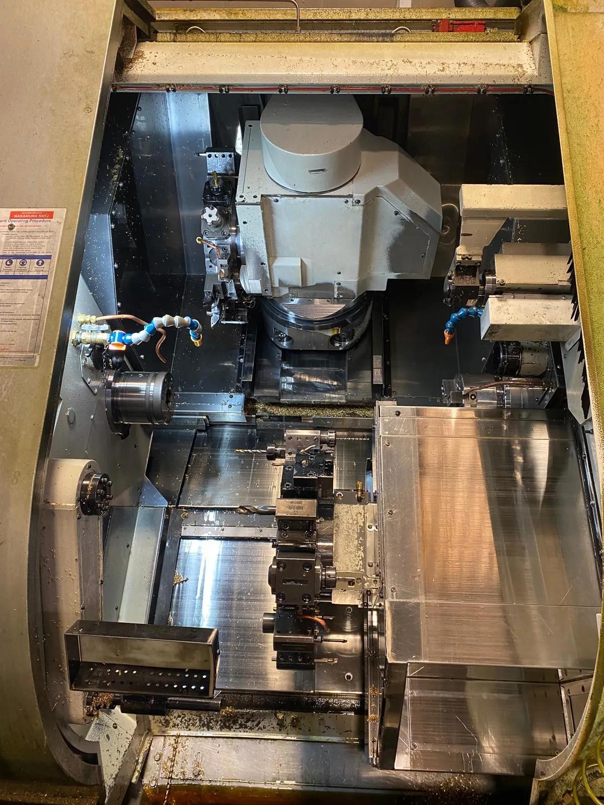 Gebruikt Nakamura-Tome Super NTJ I CNC Draaibank