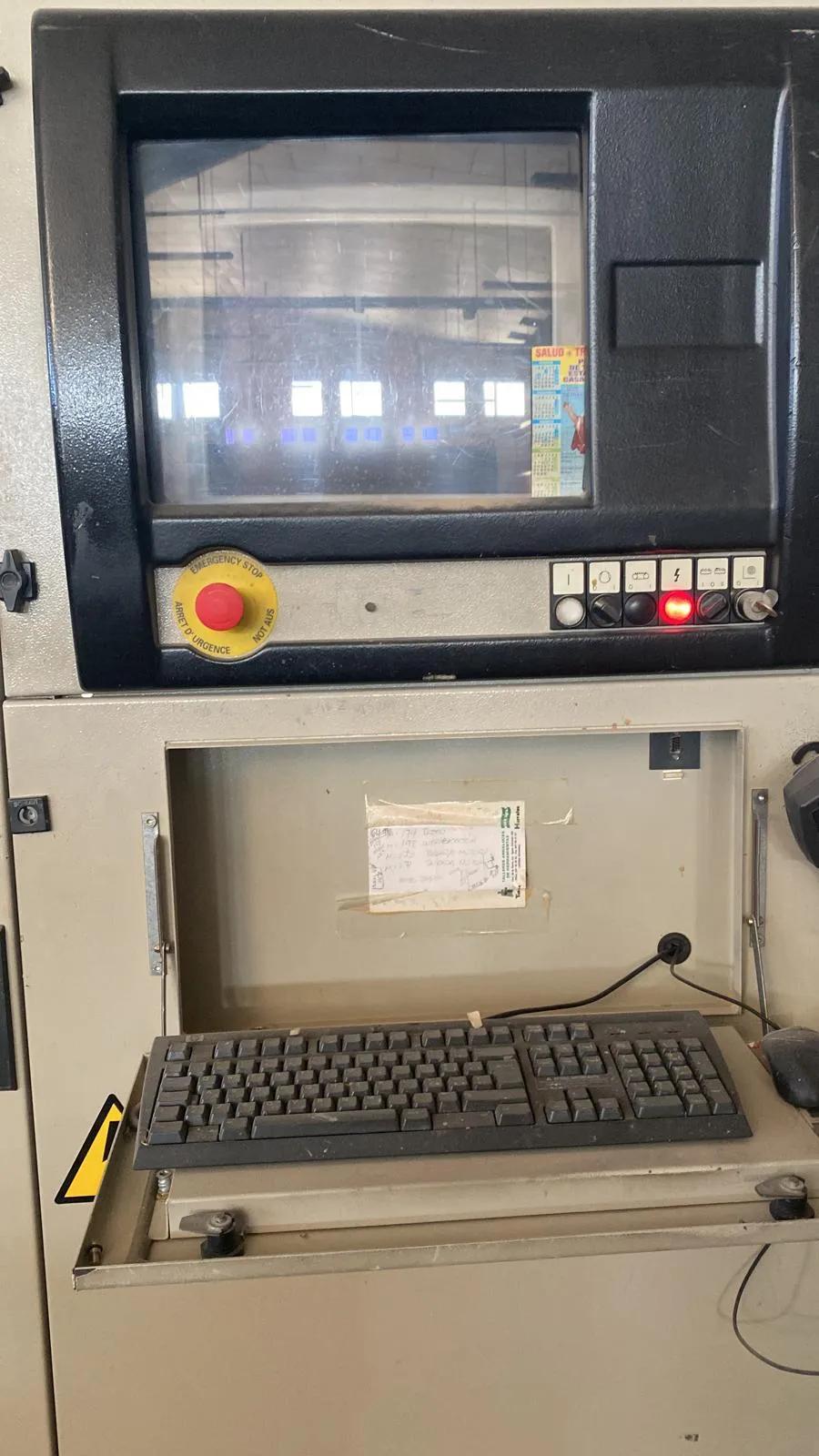 Usado Centro de mecanizado CNC Morbidelli Author 600 KXL I 2001