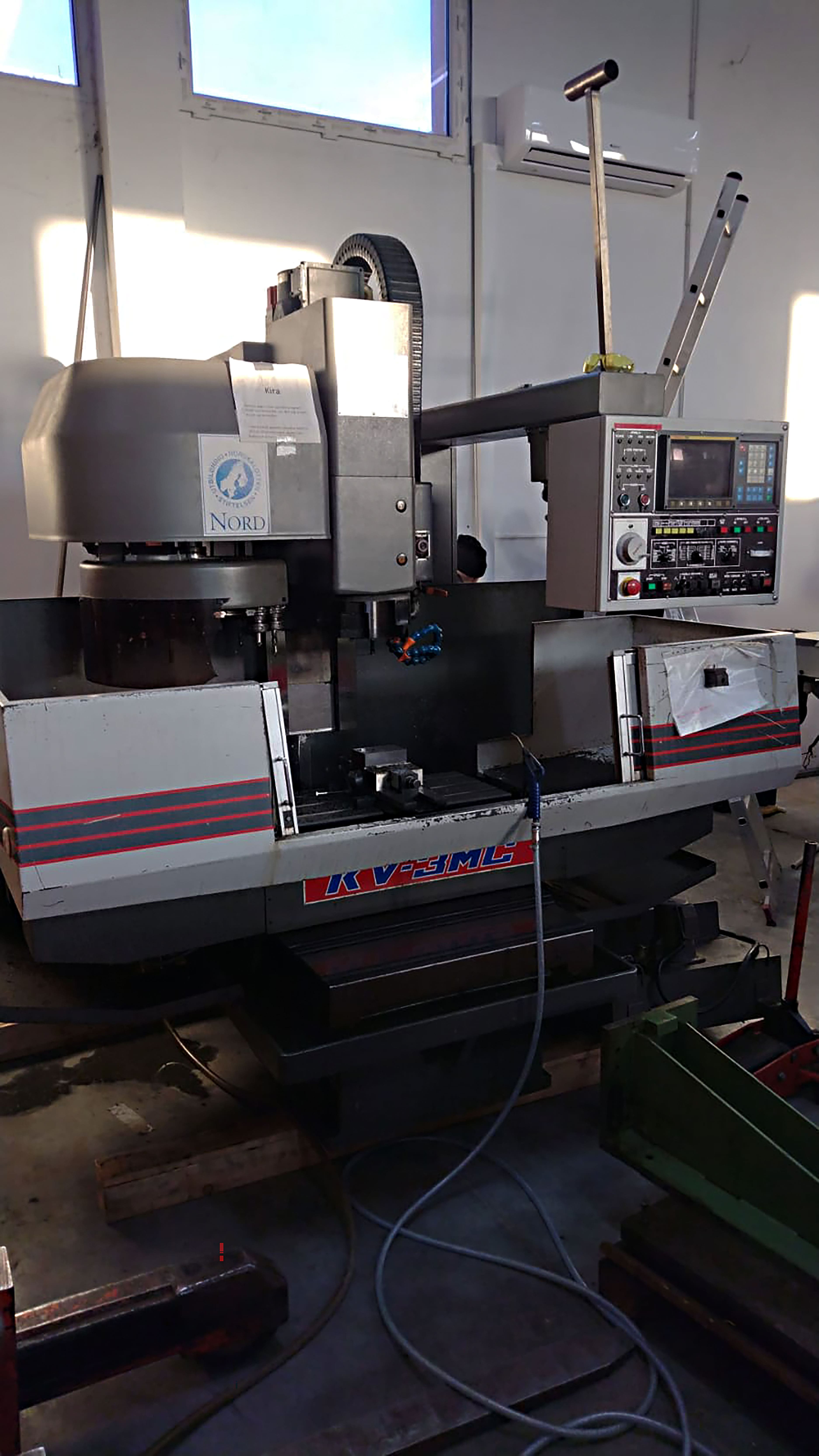 Gebruikt Kira KV 3MC - Verticale Bewerkingscentra